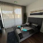 Hébergement de vacances Villaspainexperience Con Piscina Climatizada