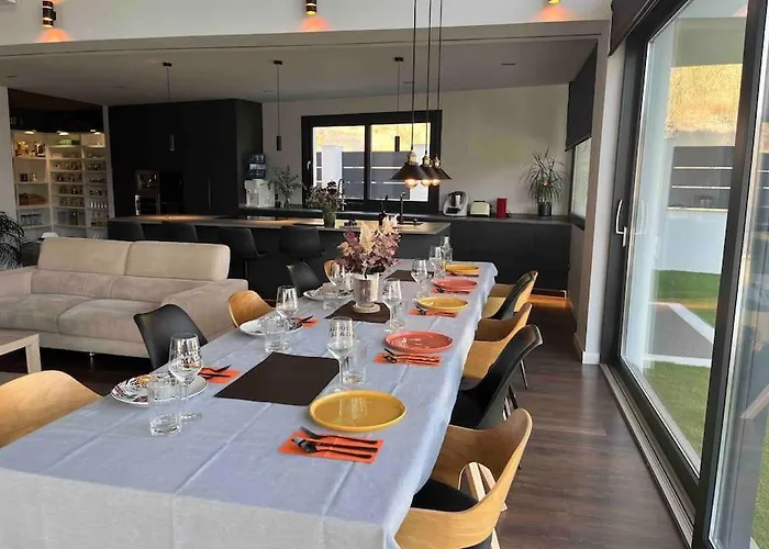 Villaspainexperience Con Piscina Climatizada Ferienhaus Torremolinos